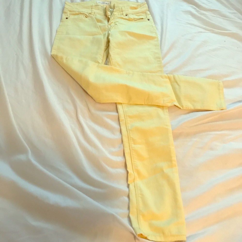 Yellow pants
